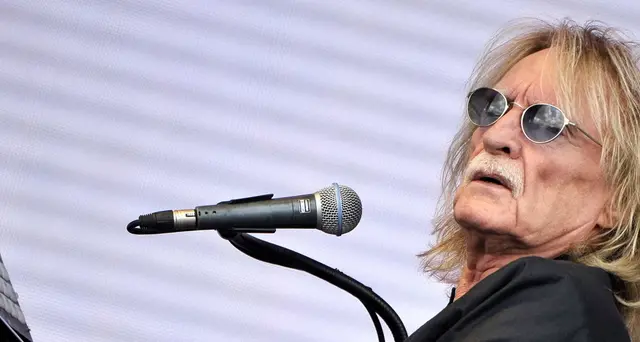 Morto il cantante francese Christophe