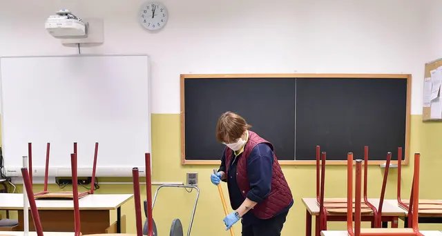 Cura Italia:Savino,cantieri nelle scuole