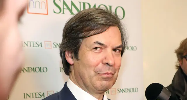 Intesa, 130 mila moratorie per 15 mld