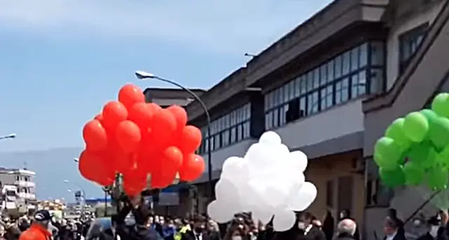 Folla coreo funebre,comune in quarantena