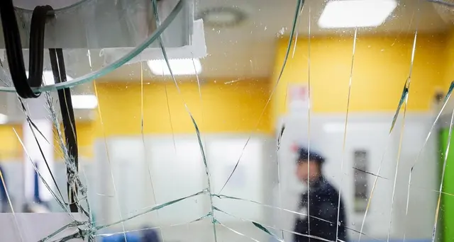 Pronto soccorso devastato, 9 misure