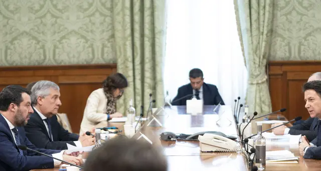 Conte, aperti a opposizione responsabile