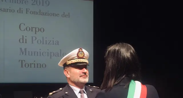 Vigili Torino, Bezzon ritira dimissioni