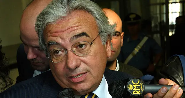 Legale Comi, no esigenze cautelari