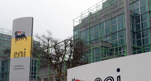 Eni, perde in trimestre 2,93 miliardi