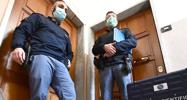 Madre a pezzi, 'suicidio compatibile'