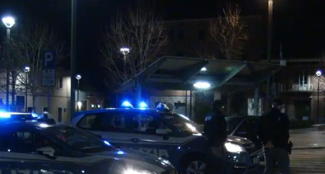Agente ps muore per sventare furto banca