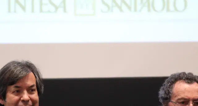 Intesa, sì aumento capitale Ops su Ubi