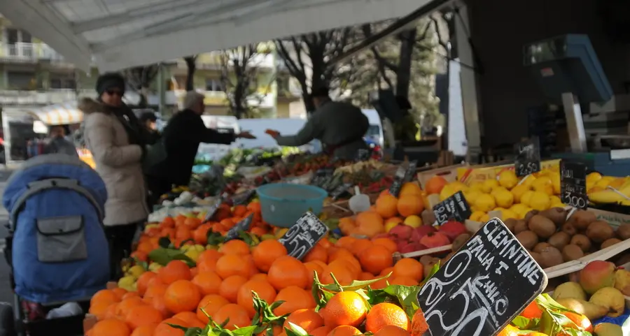 Ripartono i mercati, un tetto al numero di clienti