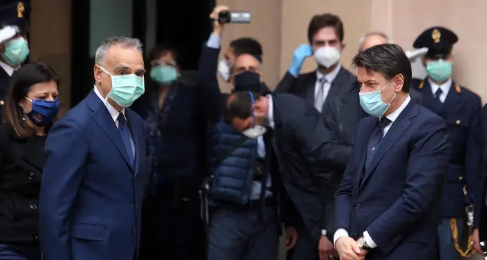 Fase 2, Conte: 'Ritorno del contagio è concreto, non possiamo fare di più'