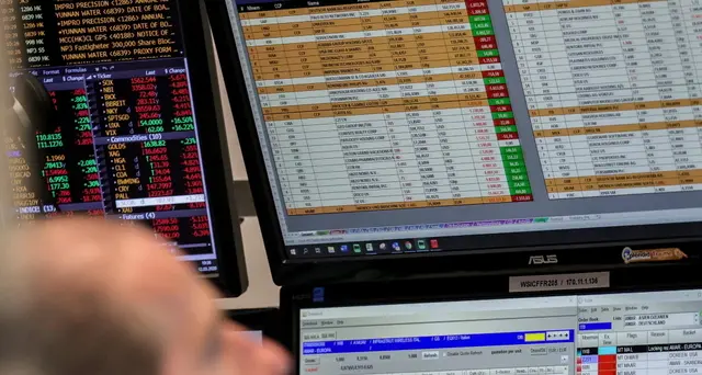 Spread Btp-Bund a 224 punti in apertura