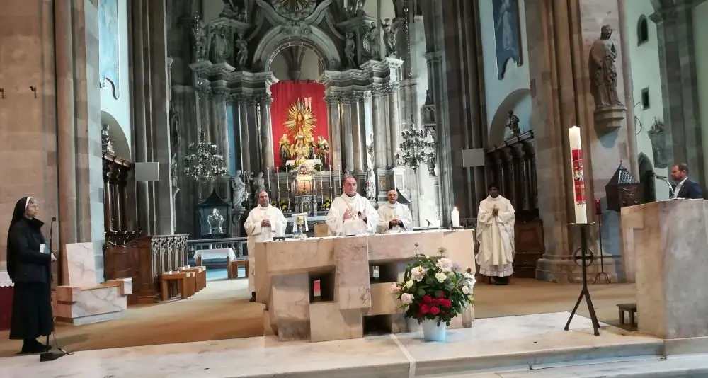 Primo maggio, messa a porte chiuse in Duomo a Bolzano