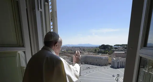 Papa, garantire a tutti accesso a cure