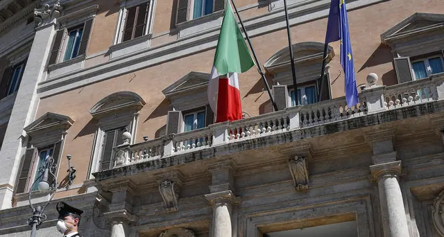 Dl Covid, rinvio e protesta opposizioni