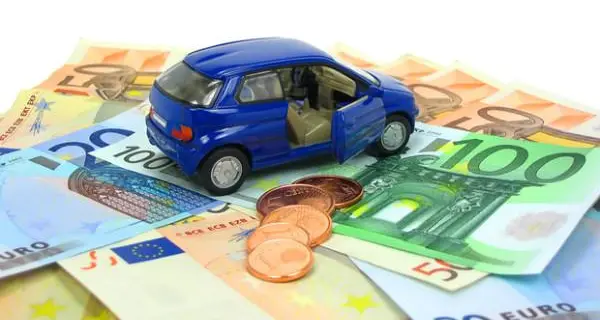 Bollo auto in scadenza, termine prorogato al 30 giugno