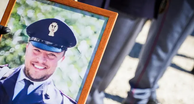 Poliziotto ucciso: funerali a Napoli