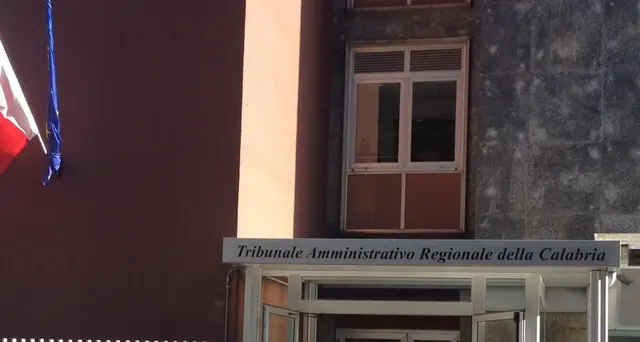 Accolto ricorso Governo contro ordinanza