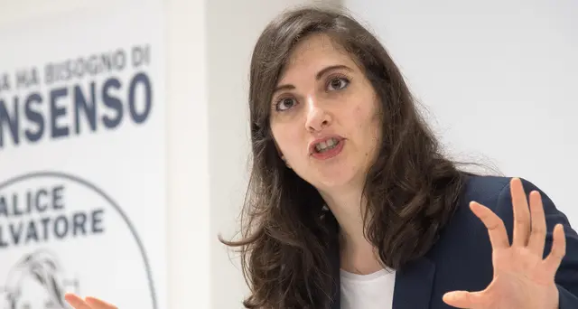 Crimi, Salvatore incompatibile con M5s