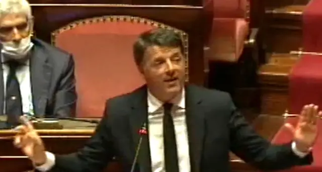Renzi, basta snobismi, calcio riparta