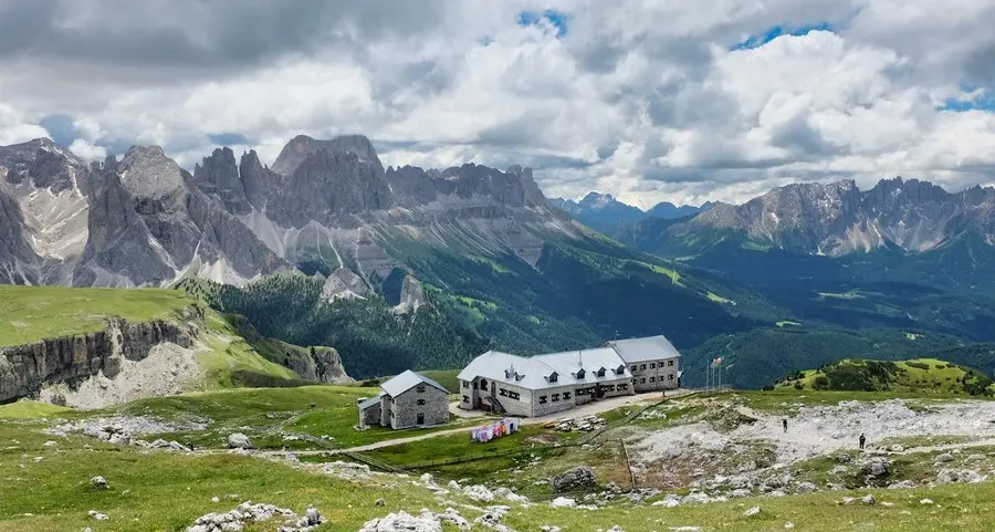 Rifugi pronti alla riapertura: si dorme solo su prenotazione