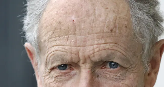 Erri De Luca 70 anni, parola rivoluzione è scaduta