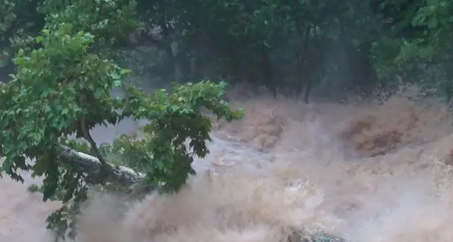 Michigan, crollano dighe,10mila evacuati