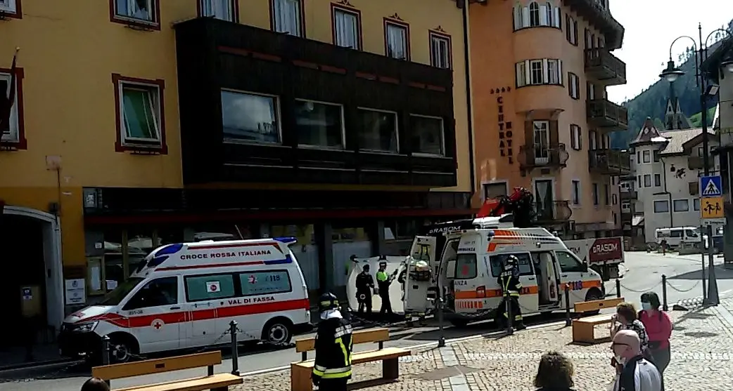 Moena, anziano muore investito da un camion
