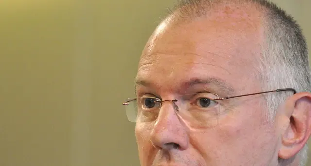 Presidente Vda,legalità è rispetto norme