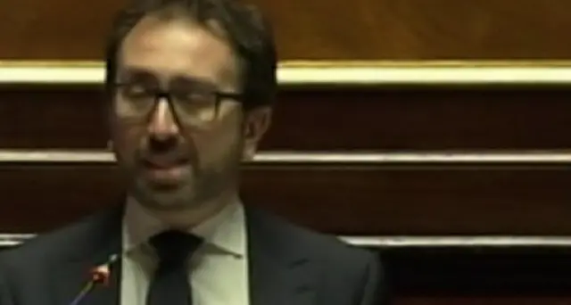 Salvini, Mattarella sciolga Csm