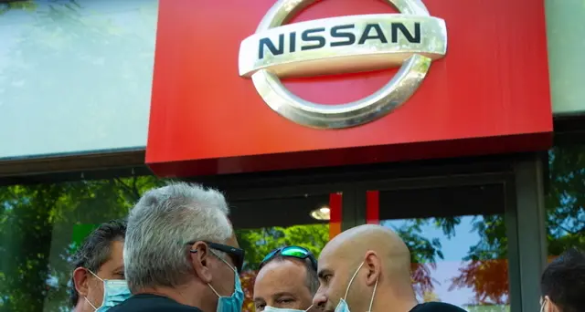 Barcellona, protesta operai Nissan