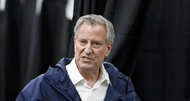 De Blasio, coprifuoco Ny fino a domenica