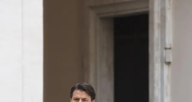 Conte, da Austria discriminazioni