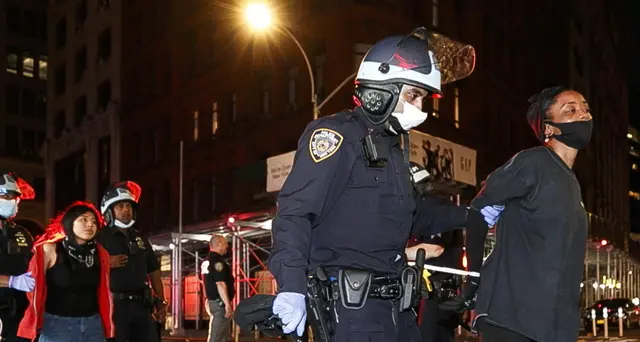 Minneapolis: Ny, oltre 90 arresti