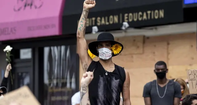 Ancora una serata di proteste negli Usa