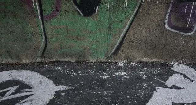 Murale contro Fontana e Sala a Milano