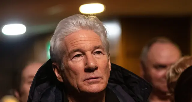 Richard Gere torna in tv dopo 30 anni con MotherFatherSon