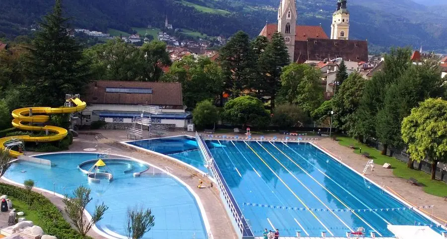 Acquarena riparte Accesso in piscina limitato a 3 ore