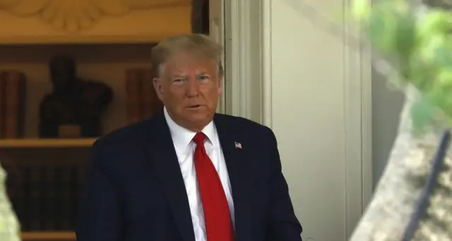 Floyd, Trump twitta: 'Law and order'