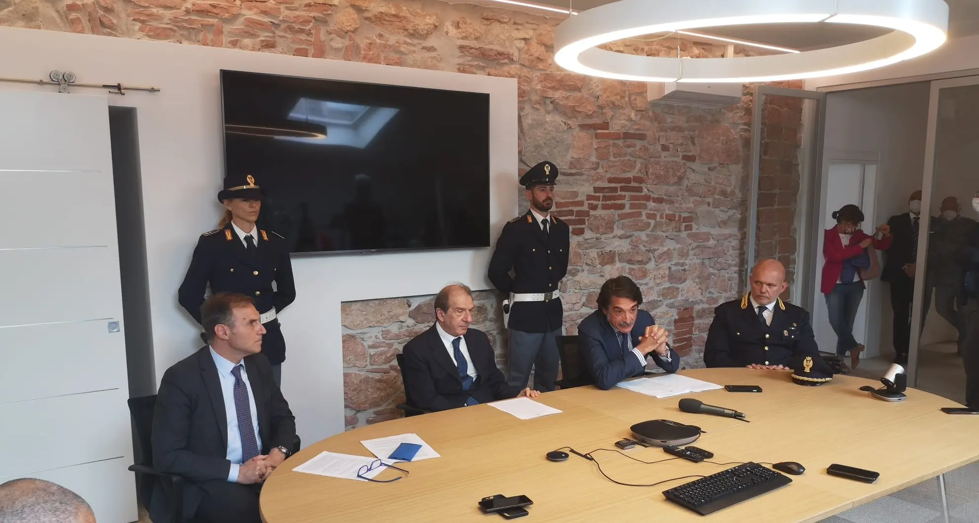 'Ndrangheta a Bolzano, 9 arresti in città. Sequestrato il Coffee Break di via Resia