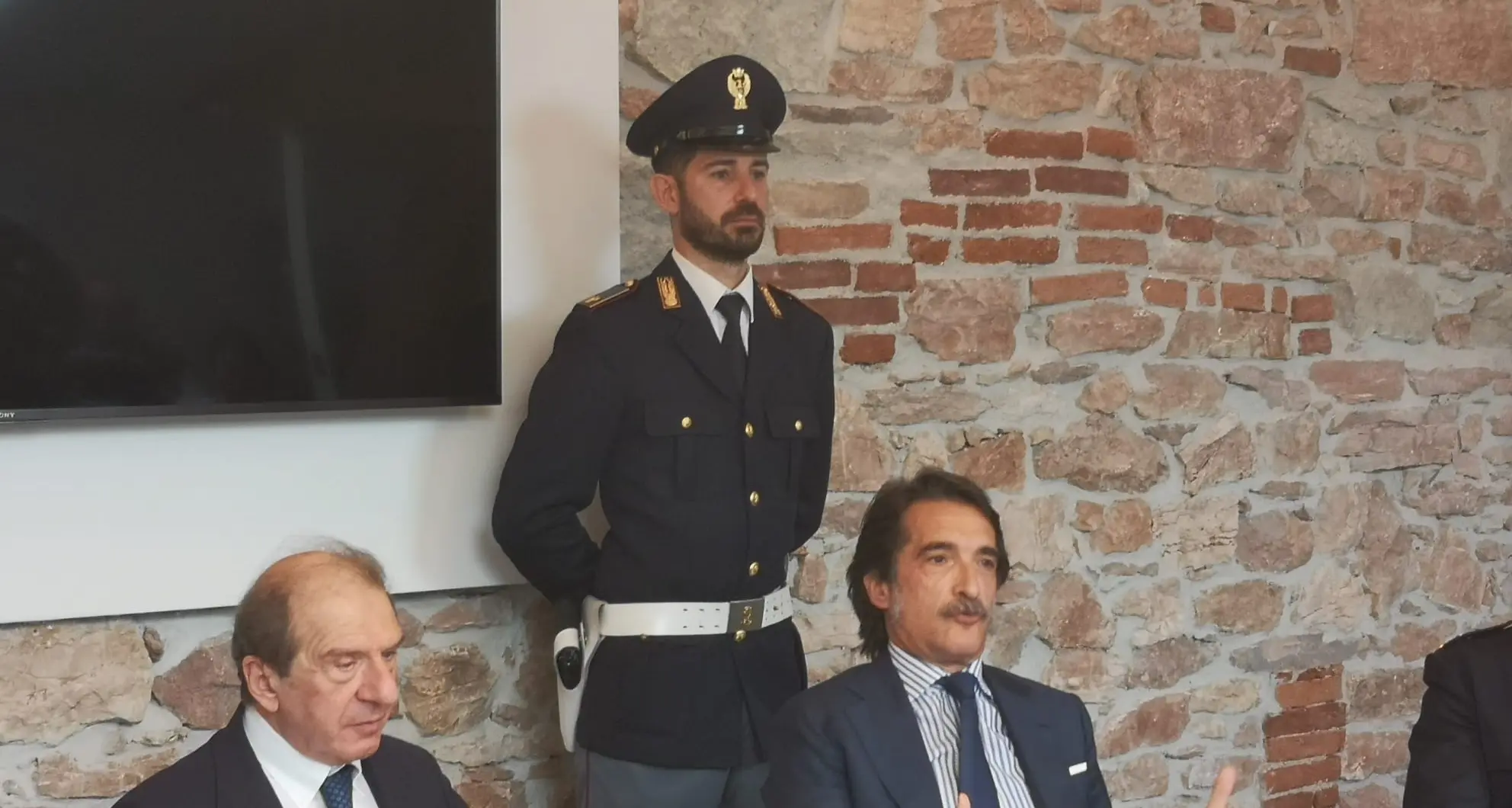 'Ndrangheta a Bolzano, traffico di cocaina e attività estorsive