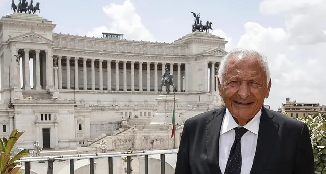 Copyright: da Al Bano a Verdone \"Italia recepisca direttiva\"
