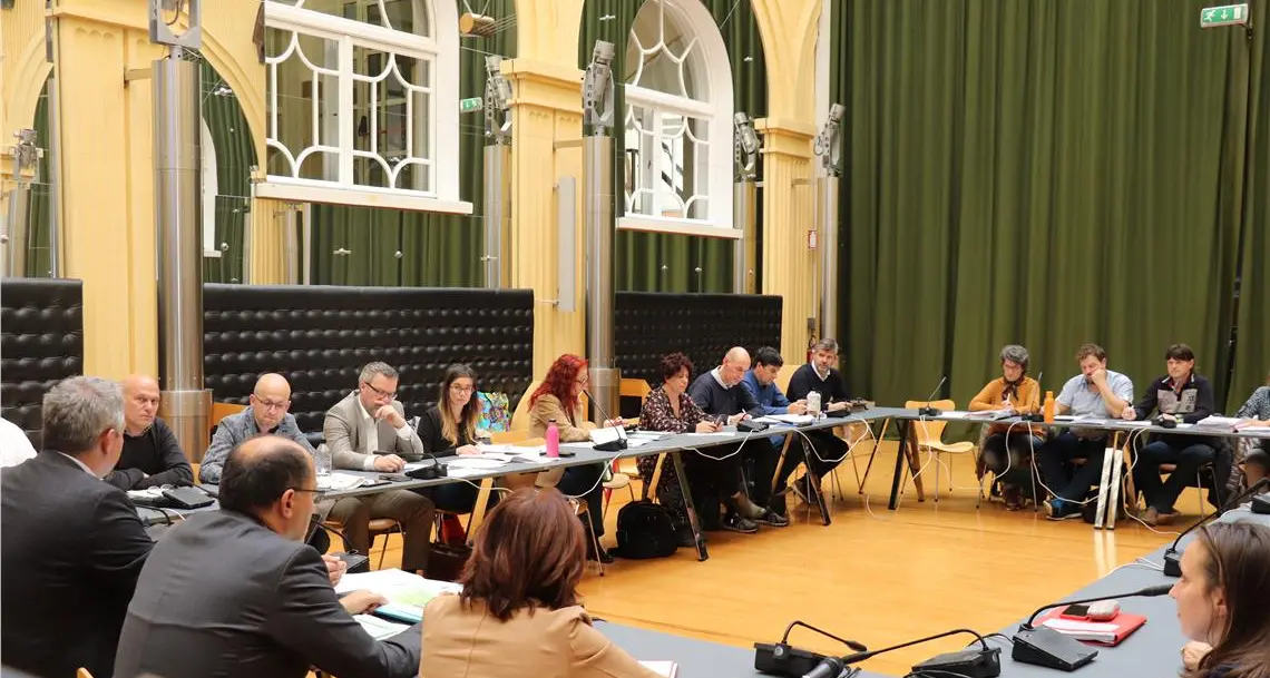 Lo \"smart working\" nella trattativa per il contratto di intercomparto del pubblico impiego