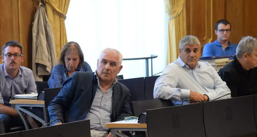 «Marchette elettorali del sindaco»: Della Ratta fuori dal gruppo Pd