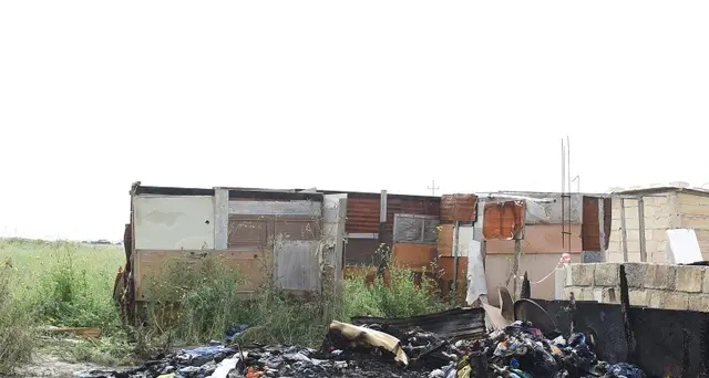 Migrante carbonizzato nel ghetto di Foggia