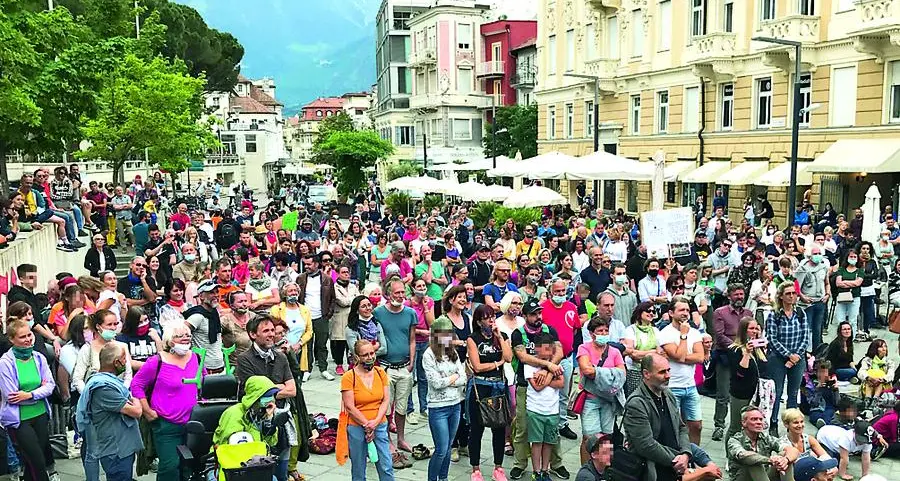 Aut aut su piazza della Rena Rösch deciso a non mollare