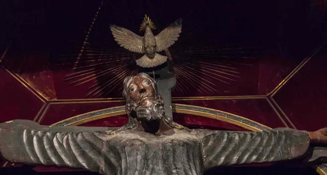 Volto Santo Lucca, scultura lignea originale e più antica