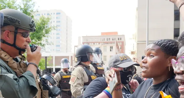 Tensione dopo comizio di Trump a Tulsa