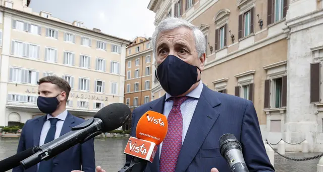 Fase 3:Tajani, giusto centrodestra vada insieme a P.Chigi