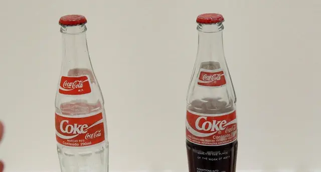 Razzismo: anche Coca Cola boicotta FB