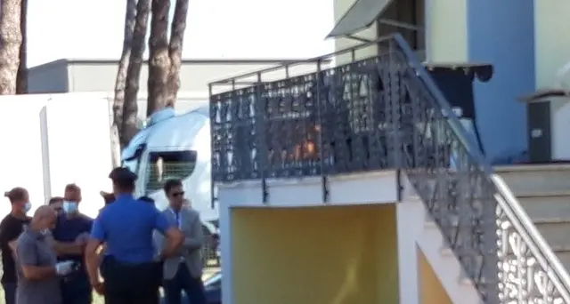 Un morto e donna ferita in abitazione